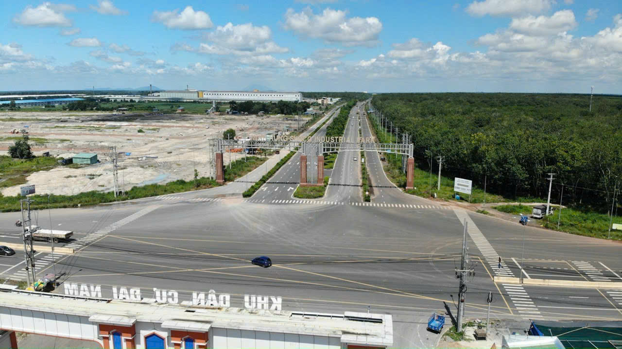 đầu tư có lời ngay  chỉ có 610k = 1m ... 7370M2 ĐẤT NGAY KHU CÔNG NGHIỆP MINH HƯNG SIKICO  - HỚN - Ảnh 4